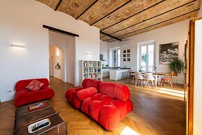 Boho 202 in Rome With 2 Bedrooms and 2 Bathrooms