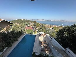 Manzara Ada Tepe