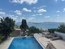 Manzara Ada Tepe