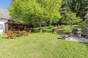 Eco Farm Mikl Pine Tree Apartment
