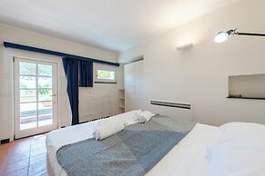 Wonderful Villa In Mulinetti