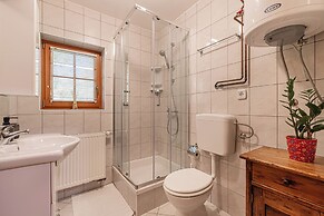 Chalet Jurij & Lena Embraced by Nature