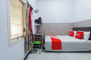 OYO 93976 Maluku Guest House