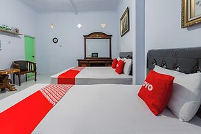 OYO 93976 Maluku Guest House