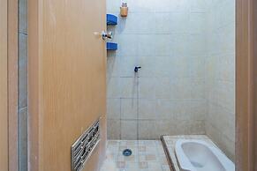 OYO 93976 Maluku Guest House