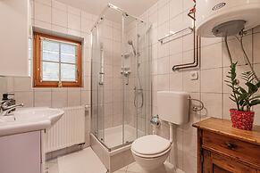 Suite Alder embraced by nature