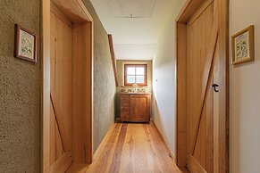 Suite Alder embraced by nature