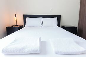 Modern Comfort 1Bd Apt with Balcony