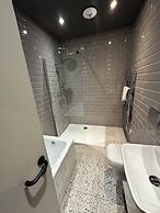 King Street Aparthotel