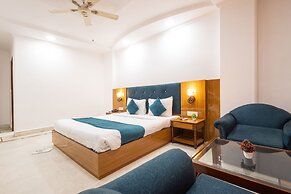 Hotel Panicker's Residency
