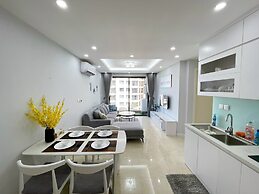 Hagi APT - Vinhomes D'Capitale in Ha Noi