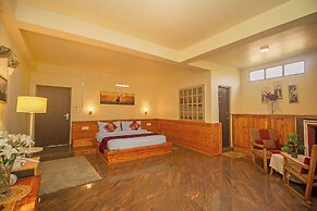 Mount Queens Hill Resort & Spa