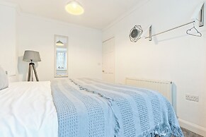 Spacious 3-bed House in Birmingham