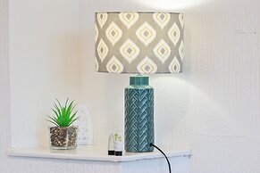 Spacious 3-bed House in Birmingham