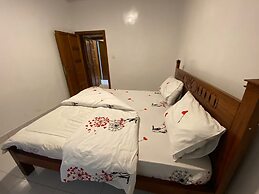 Captivating 4-bed House - Garden & Free Parking