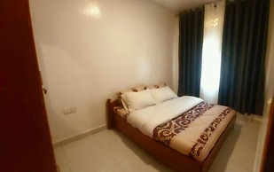 Captivating 4-bed House - Garden & Free Parking