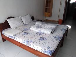 Captivating 4-bed House - Garden & Free Parking