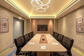 Radisson Resort Hatgad Saputara