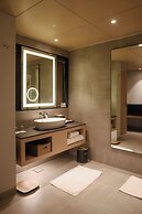 Radisson Resort Hatgad Saputara