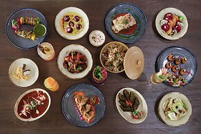 Radisson Resort Hatgad Saputara