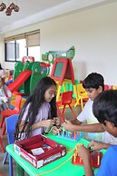 Radisson Resort Hatgad Saputara