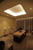 Radisson Resort Hatgad Saputara