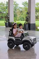 Radisson Resort Hatgad Saputara