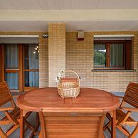 Bonum Vitae in Rome With 1 Bedrooms and 1 Bathrooms