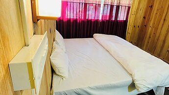 Goroomgo Peace Space Resort Nainital