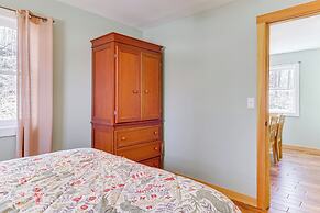 Jeffersonville Home w/ Deck Near Hiking & Climbing