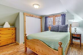 Jeffersonville Home w/ Deck Near Hiking & Climbing