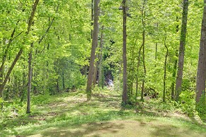 Jasper Apartment w/ Patio & Creek Access
