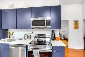 Downtown Hudson Apartment: Walk to Cafes & River!