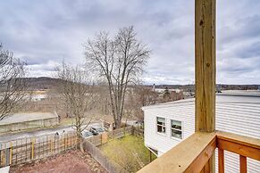 Downtown Hudson Apartment: Walk to Cafes & River!