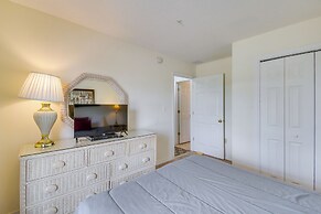 Gulf Shores Condo: Beach-view Patio, Walk to Shore