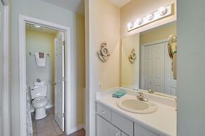 Gulf Shores Condo: Beach-view Patio, Walk to Shore