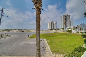 Gulf Shores Condo: Beach-view Patio, Walk to Shore