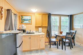 Cozy Brownville Cabin: 2 Mi to Schoodic Lake!