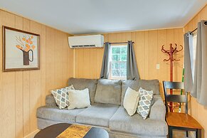 Cozy Brownville Cabin: 2 Mi to Schoodic Lake!