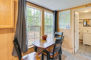 Cozy Brownville Cabin: 2 Mi to Schoodic Lake!