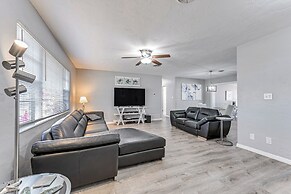 Cozy Venice Hideaway ~ 3 Mi to Beach & Downtown!