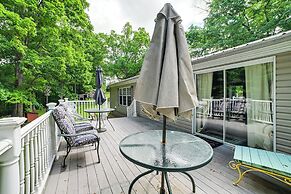 Kuttawa Vacation Rental w/ Smart TV, Near Marinas!