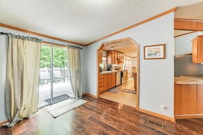 Kuttawa Vacation Rental w/ Smart TV, Near Marinas!