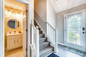 10 Mi to Stone Mtn Park: Spacious Home in Lithonia