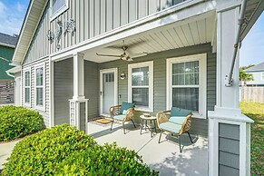 Charming Oak Island Beach House w/ Fire Pit & Yard