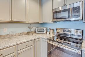 Charming Oak Island Beach House w/ Fire Pit & Yard