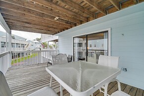 Bay-view Orange Beach Condo: 3 Mi to The Wharf