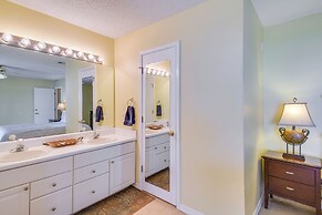 Bay-view Orange Beach Condo: 3 Mi to The Wharf