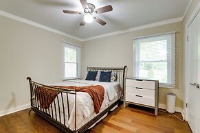 Spacious Atlanta Home w/ Yard ~ 9 Mi to Downtown