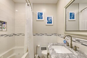 Spacious Atlanta Home w/ Yard ~ 9 Mi to Downtown